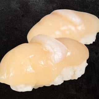 Hotate - Scallop Nigiri*