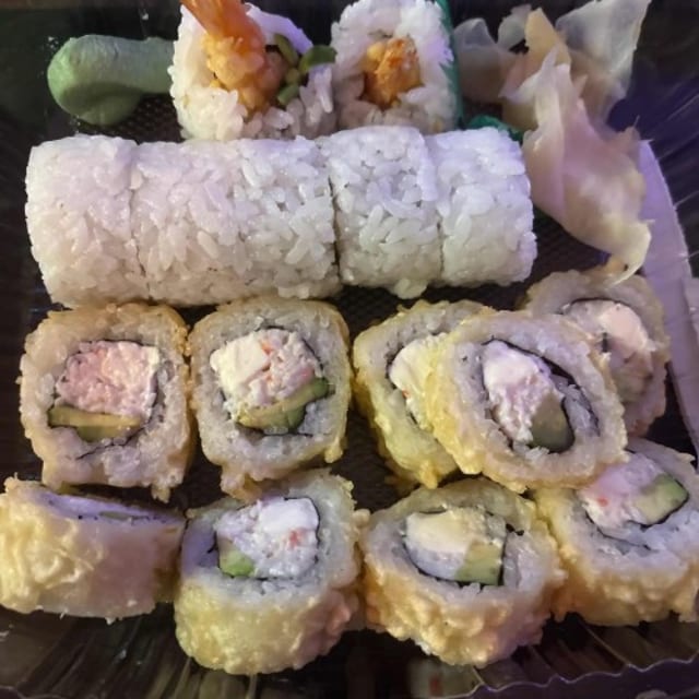 California Crunch Roll.